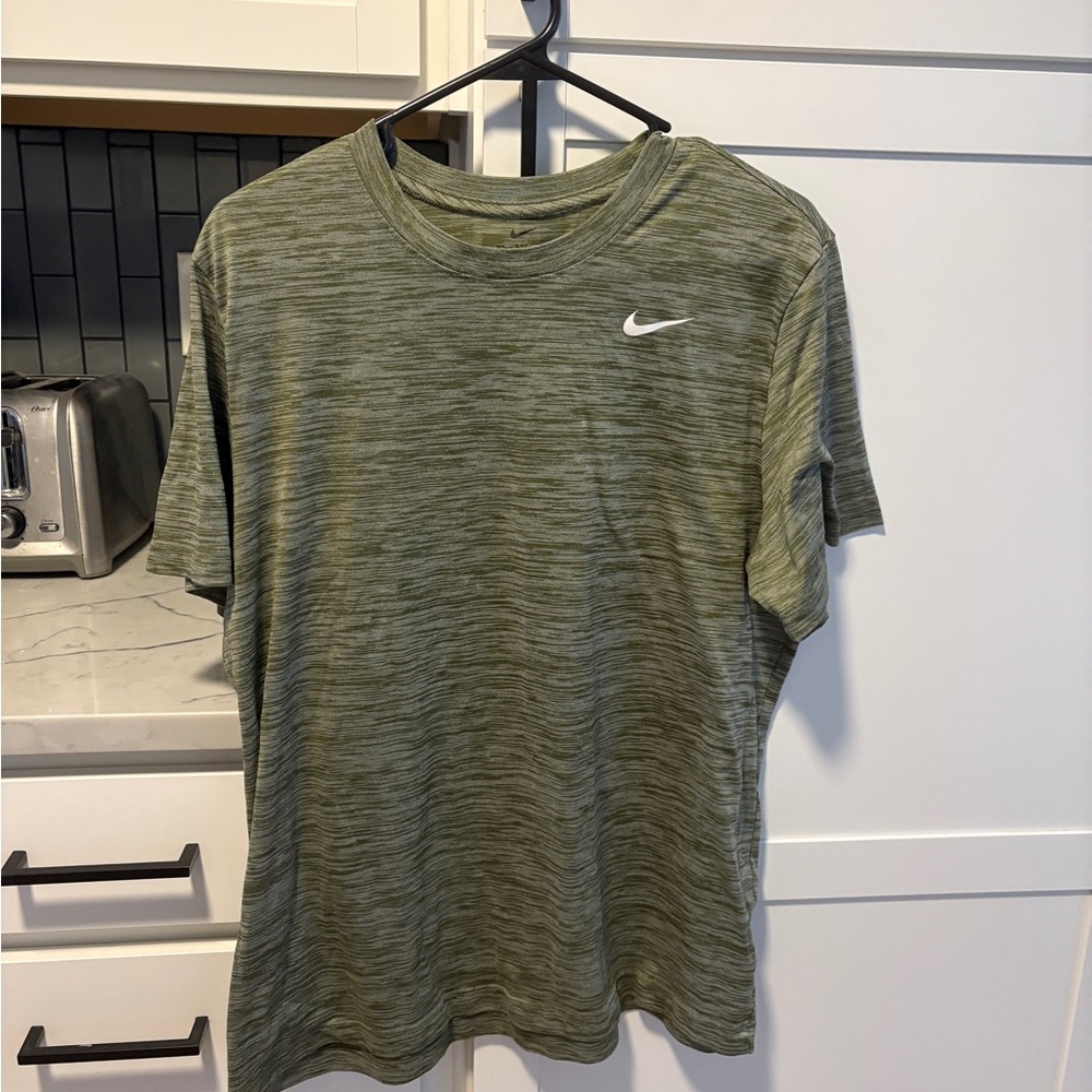 Nike Men's Olive Short Sleeve Tee